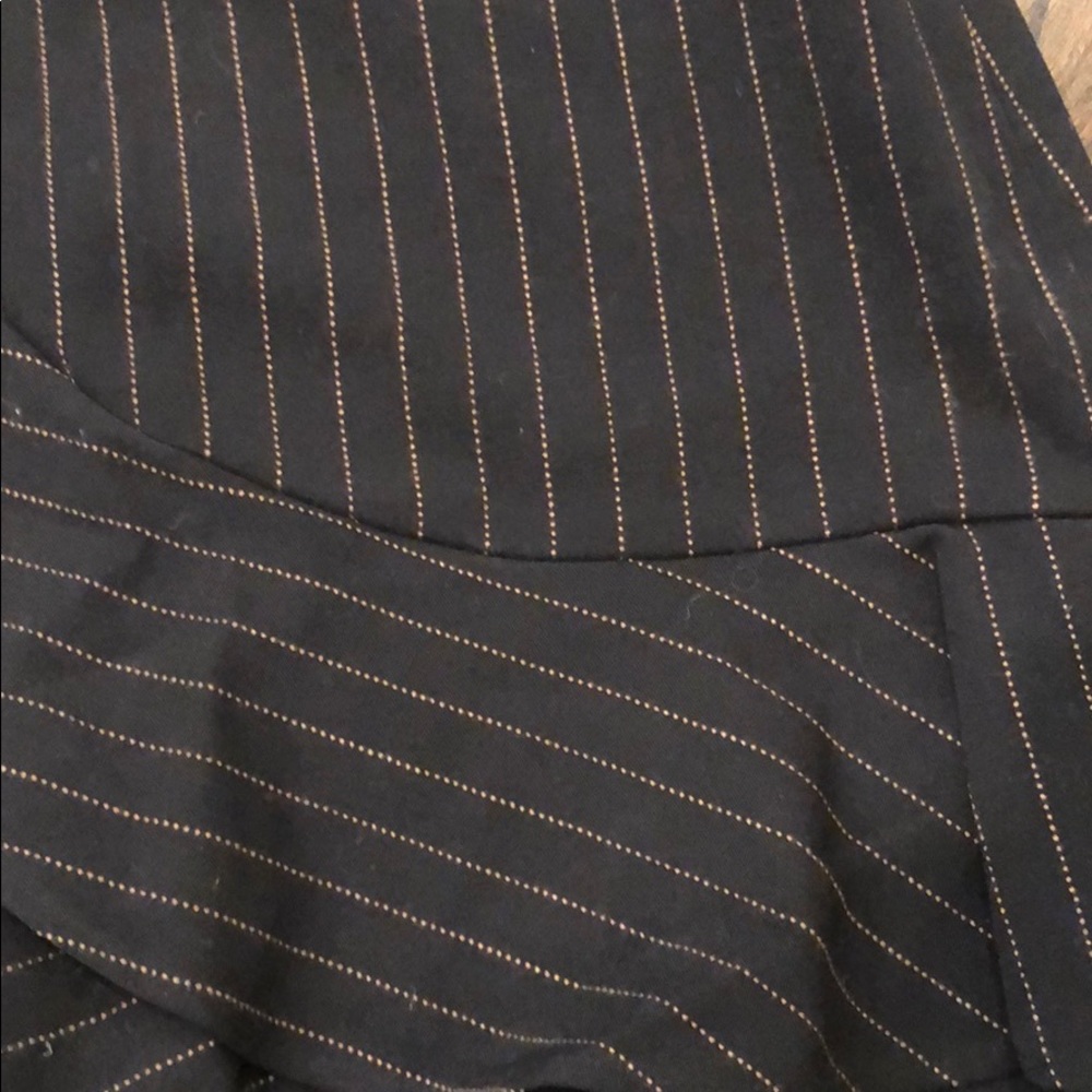 BCBG Ruffle Skirt - Picture 2 of 3